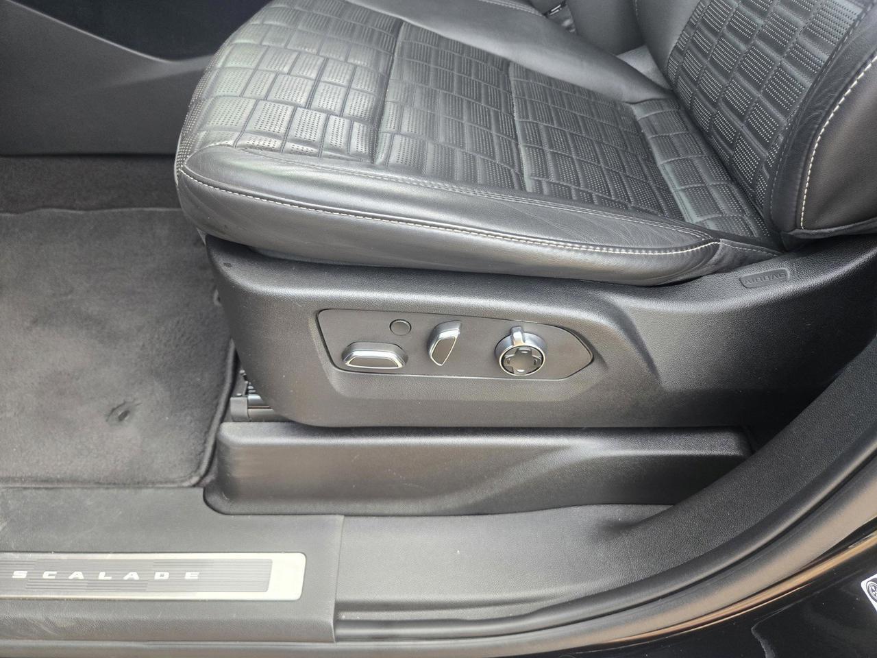 2023 Cadillac Escalade ESV 4WD Sport Platinum Roseville CA