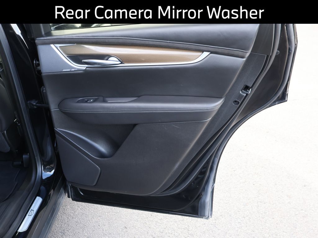 2023 Cadillac XT6 Sport