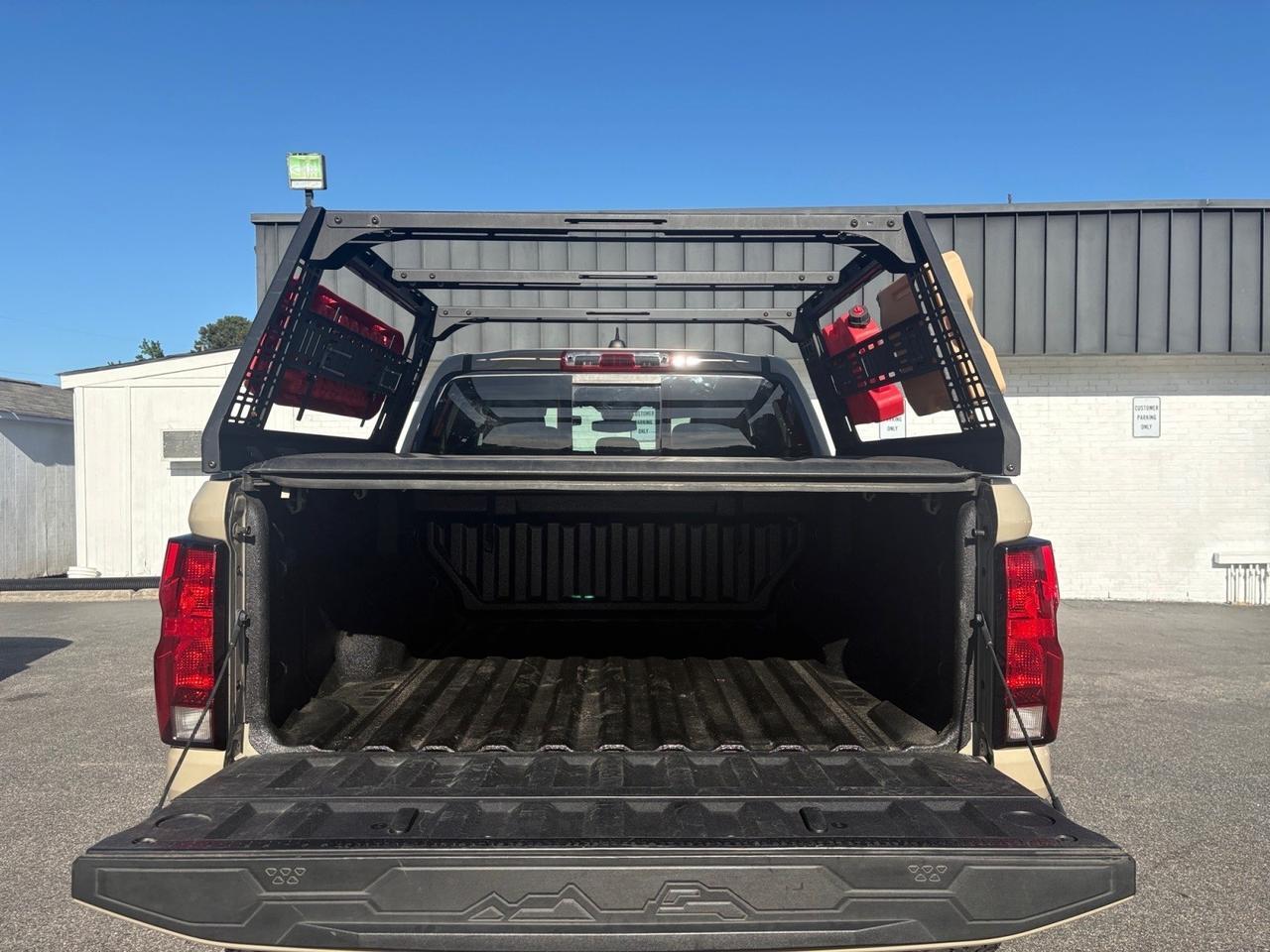 2023 Chevrolet Colorado 4WD Trail Boss, LANE KEEP ASSIST, FORWARD COLLISION ALERT, 360 BACKUP CAMERA, AUTO START/STOP, APPLE CARPLAY/ANDROID AUTO, EZ-LIFT TAILGATE, REAR CORNERSTEP, LOW MILES, ONLY 1 OWNER, ADVENTURE IN THIS COLORADO! Virginia Beach VA 2023 Chevrolet Colorado 4WD Trail Boss, LANE KEEP ASSIST, FORWARD COLLISION ALERT, 360 BACKUP CAMERA, AUTO START/STOP, APPLE CARPLAY/ANDROID AUTO, EZ-LIFT TAILGATE, REAR CORNERSTEP, LOW MILES, ONLY 1 OWNER, ADVENTURE IN THIS COLORADO! Virginia Beach VA