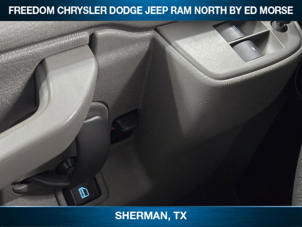 2023 Chevrolet Express Passenger LS Sherman TX