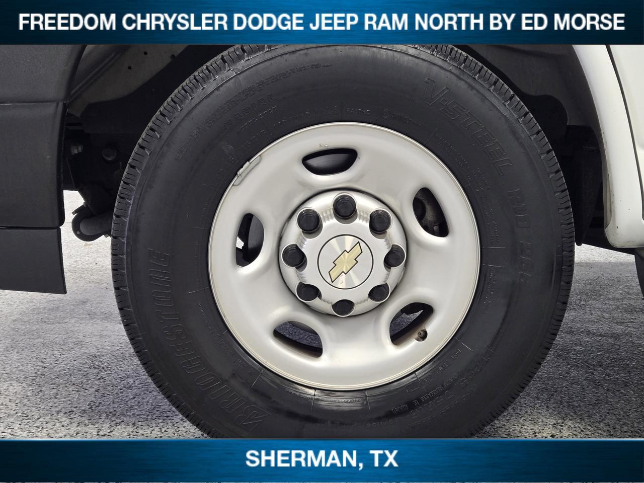 2023 Chevrolet Express Passenger LS Sherman TX