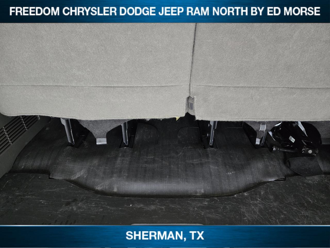 2023 Chevrolet Express Passenger LS Sherman TX