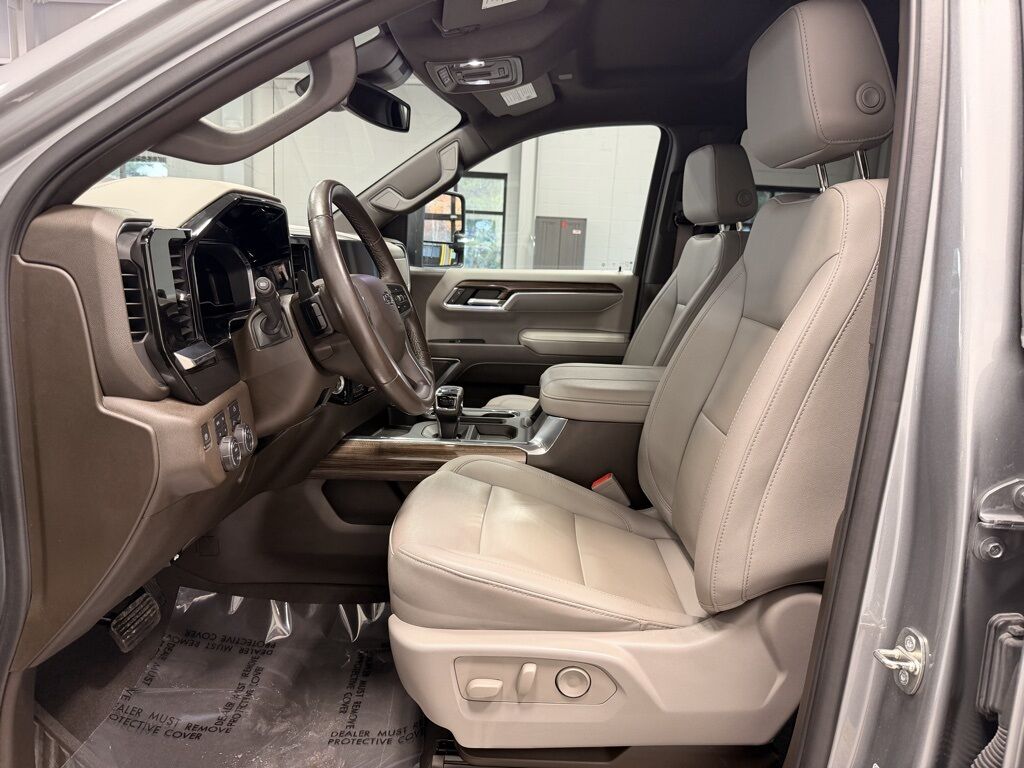 2023 Chevrolet Silverado 1500 4x4 Crew Cab RST Minocqua WI 2023 Chevrolet Silverado 1500 4x4 Crew Cab RST Minocqua WI