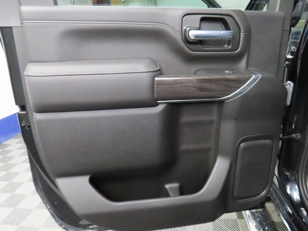 2023 Chevrolet Silverado 3500HD 4x4 Crew Cab LTZ SRW Fond du Lac WI 2023 Chevrolet Silverado 3500HD 4x4 Crew Cab LTZ SRW Fond du Lac WI