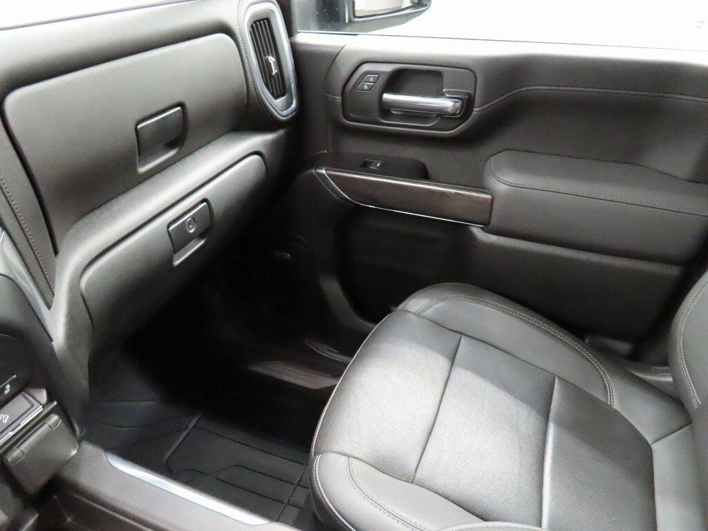 2023 Chevrolet Silverado 3500HD 4x4 Crew Cab LTZ SRW Fond du Lac WI 2023 Chevrolet Silverado 3500HD 4x4 Crew Cab LTZ SRW Fond du Lac WI