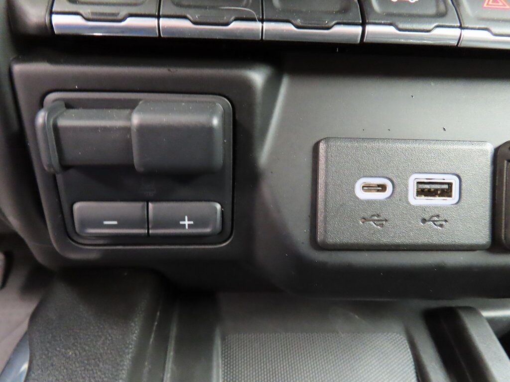 2023 Chevrolet Silverado 3500HD 4x4 Crew Cab LTZ SRW Fond du Lac WI 2023 Chevrolet Silverado 3500HD 4x4 Crew Cab LTZ SRW Fond du Lac WI