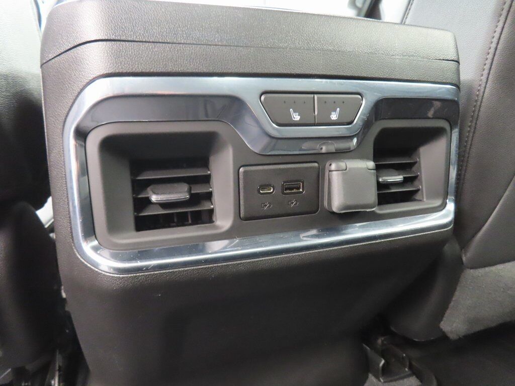 2023 Chevrolet Silverado 3500HD 4x4 Crew Cab LTZ SRW Fond du Lac WI 2023 Chevrolet Silverado 3500HD 4x4 Crew Cab LTZ SRW Fond du Lac WI