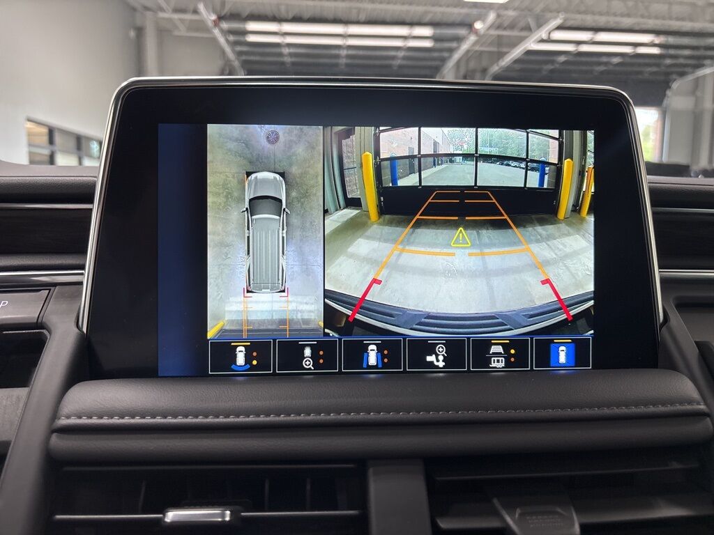 2023 Chevrolet Suburban Z71 4WD Minocqua WI