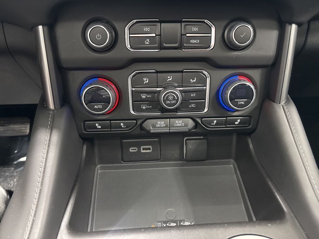 2023 Chevrolet Suburban Z71 4WD Minocqua WI