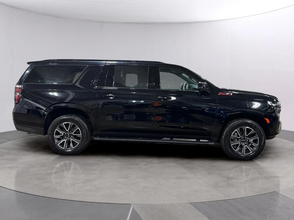 2023 Chevrolet Suburban Z71