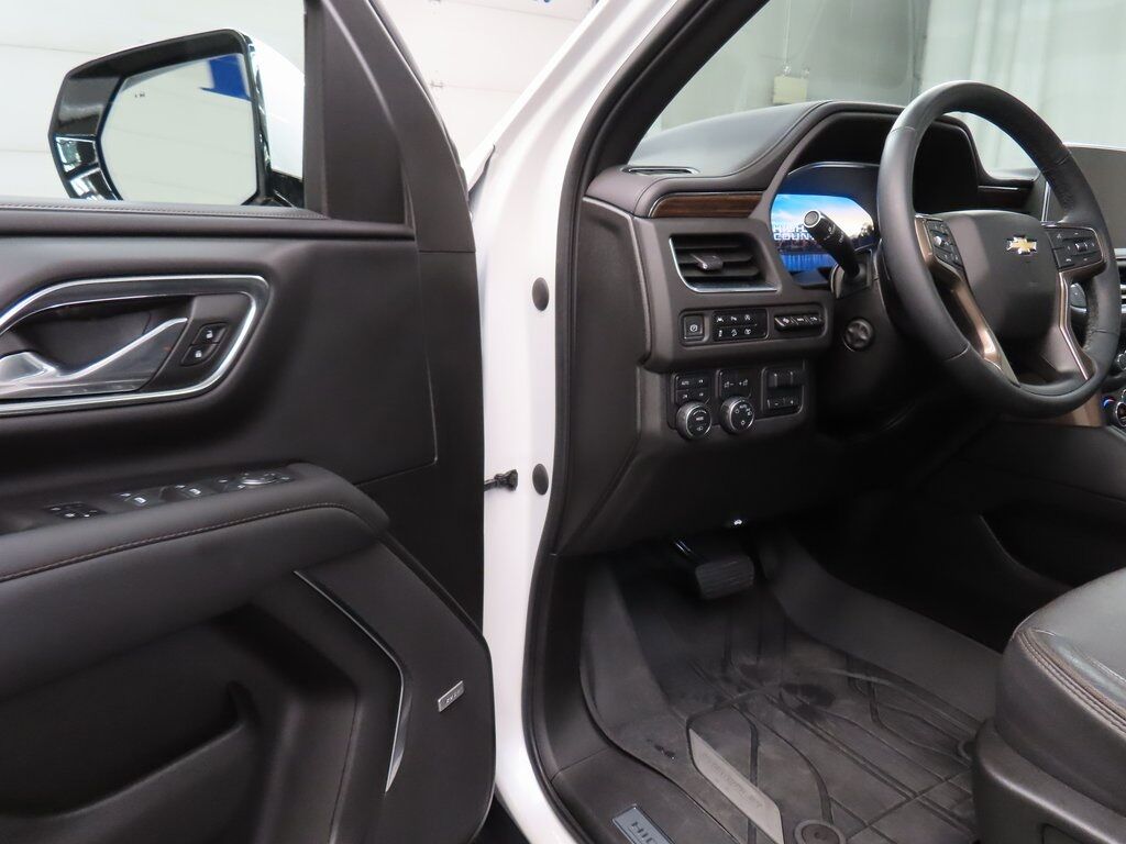 2023 Chevrolet Tahoe High Country 4WD Fond du Lac WI 2023 Chevrolet Tahoe High Country 4WD Fond du Lac WI