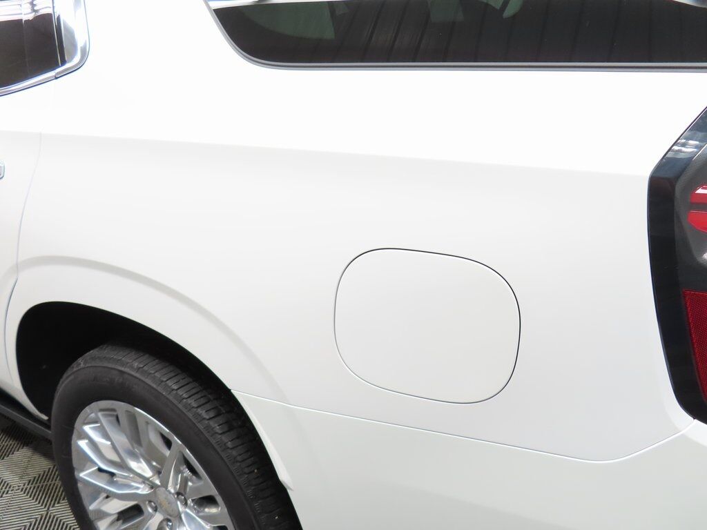 2023 Chevrolet Tahoe High Country 4WD Fond du Lac WI 2023 Chevrolet Tahoe High Country 4WD Fond du Lac WI