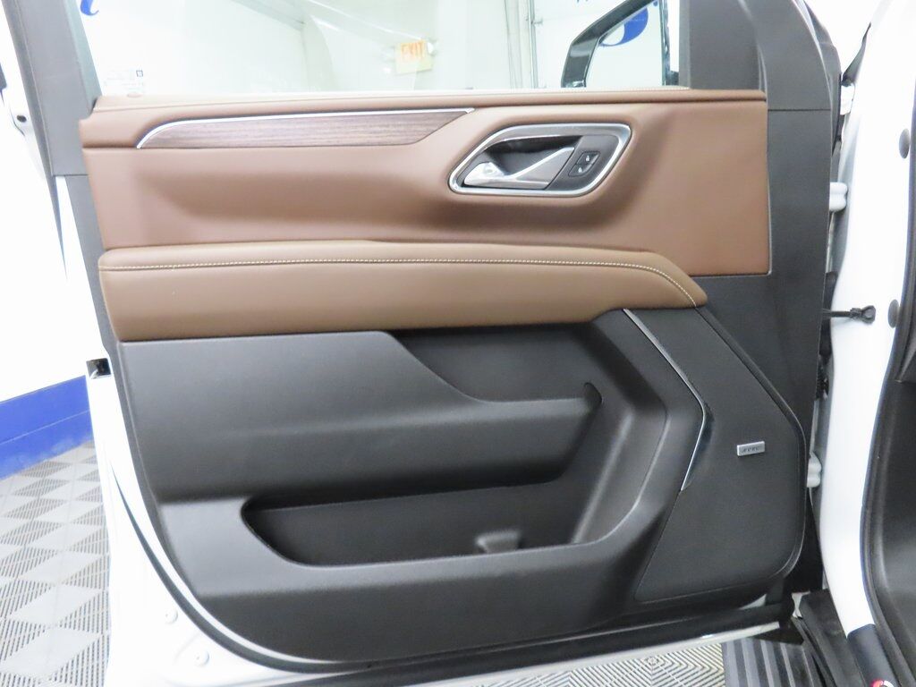 2023 Chevrolet Tahoe High Country 4WD Fond du Lac WI 2023 Chevrolet Tahoe High Country 4WD Fond du Lac WI