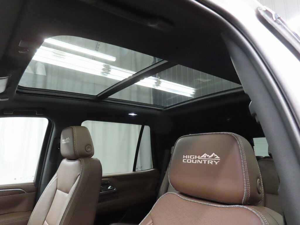 2023 Chevrolet Tahoe High Country 4WD Fond du Lac WI 2023 Chevrolet Tahoe High Country 4WD Fond du Lac WI