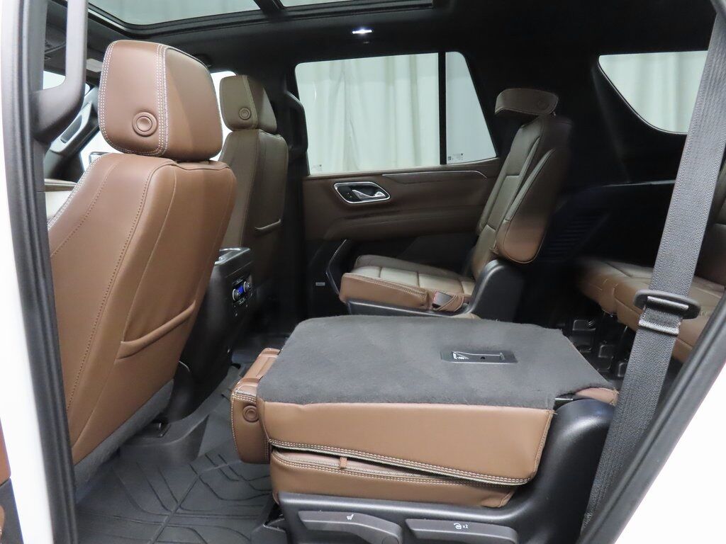 2023 Chevrolet Tahoe High Country 4WD Fond du Lac WI 2023 Chevrolet Tahoe High Country 4WD Fond du Lac WI