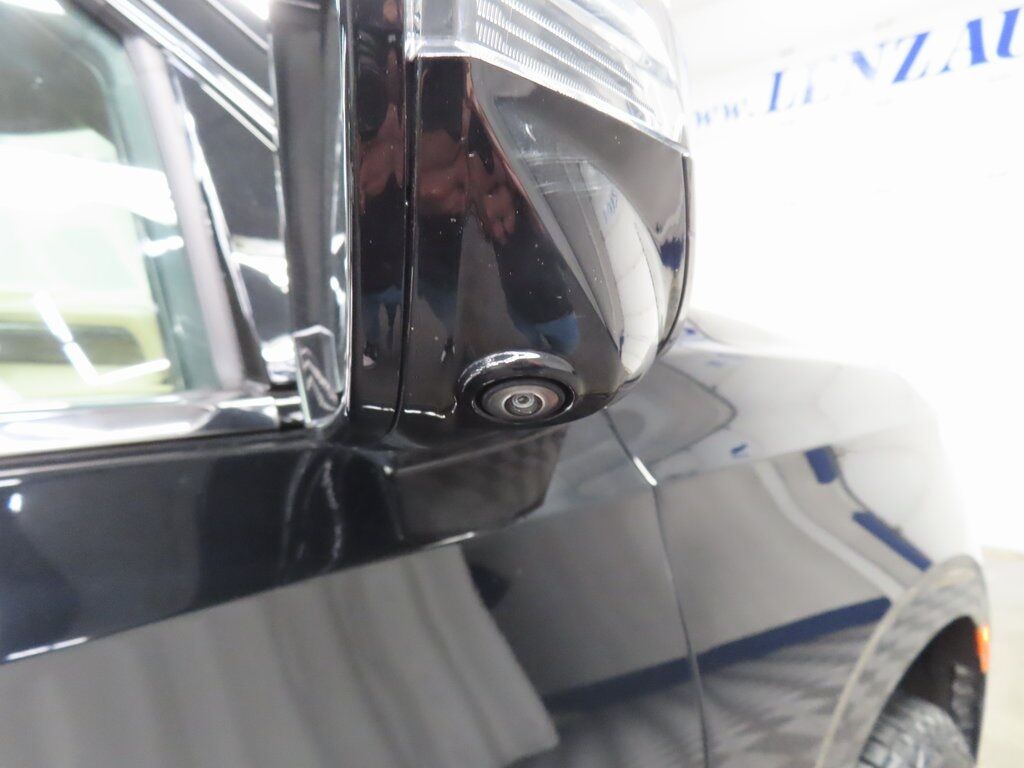 2023 Chevrolet Tahoe Premier 4WD 7 Passenger Fond du Lac WI 2023 Chevrolet Tahoe Premier 4WD 7 Passenger Fond du Lac WI