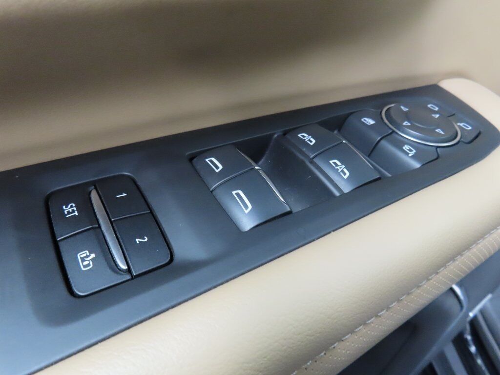 2023 Chevrolet Tahoe Premier 4WD 7 Passenger Fond du Lac WI 2023 Chevrolet Tahoe Premier 4WD 7 Passenger Fond du Lac WI