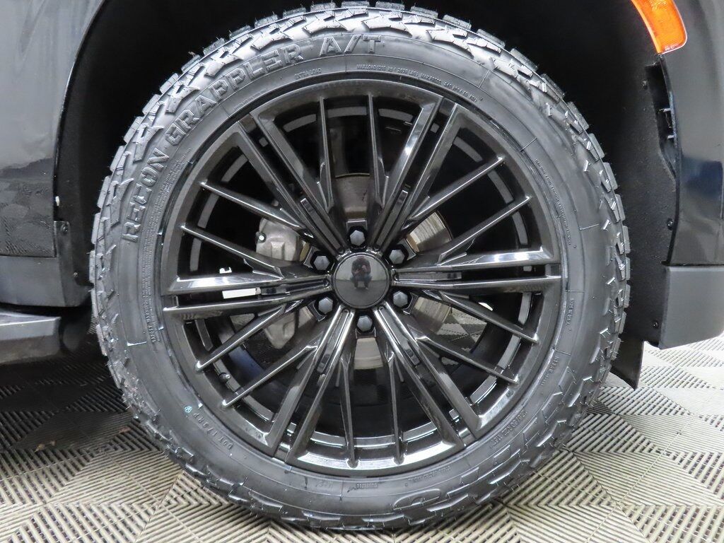 2023 Chevrolet Tahoe Premier 4WD 7 Passenger Fond du Lac WI 2023 Chevrolet Tahoe Premier 4WD 7 Passenger Fond du Lac WI