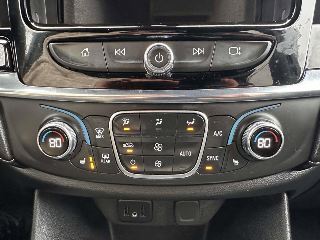 2023 Chevrolet Traverse LT Leather San Clemente CA