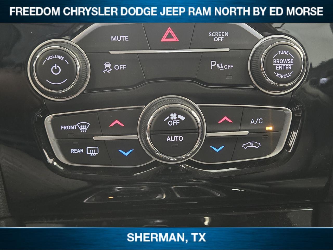 2023 Chrysler 300 Touring L Sherman TX