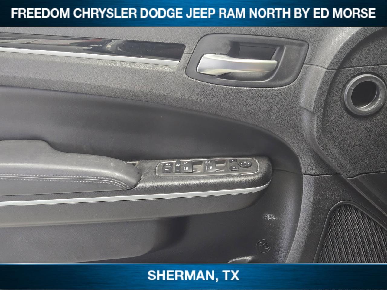 2023 Chrysler 300 Touring L Sherman TX