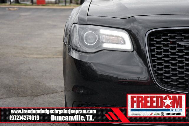 2023 Chrysler 300 Touring Irving TX