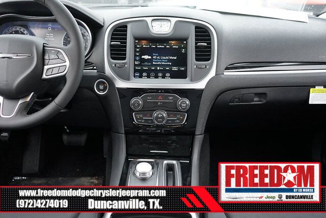 2023 Chrysler 300 Touring Irving TX