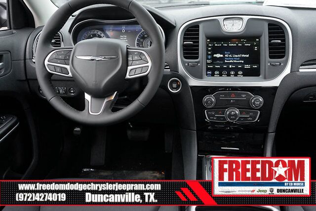 2023 Chrysler 300 Touring Irving TX