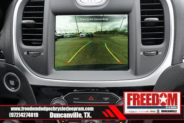 2023 Chrysler 300 Touring Irving TX