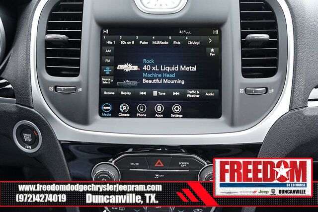 2023 Chrysler 300 Touring Irving TX