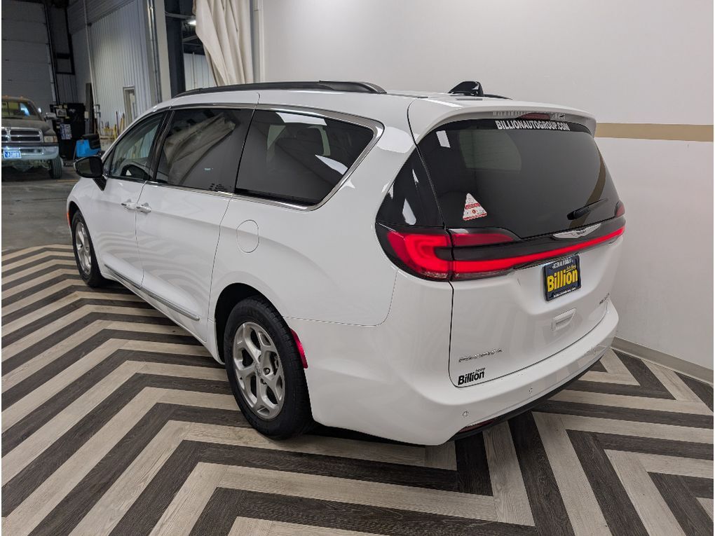 2023 Chrysler Pacifica Limited Bozeman MT