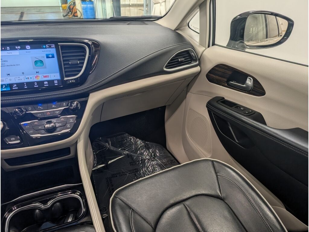 2023 Chrysler Pacifica Limited Bozeman MT