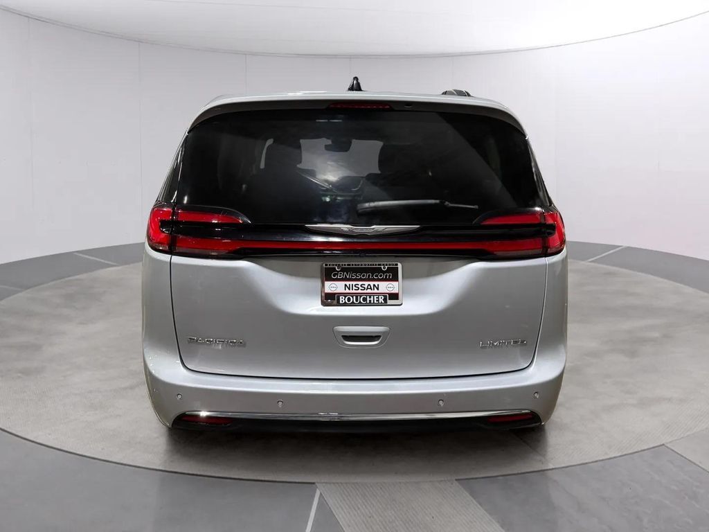 2023 Chrysler Pacifica Limited San Clemente CA