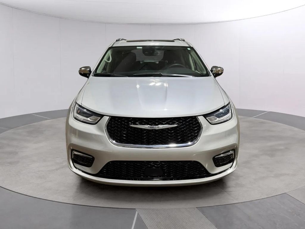 2023 Chrysler Pacifica Limited San Clemente CA