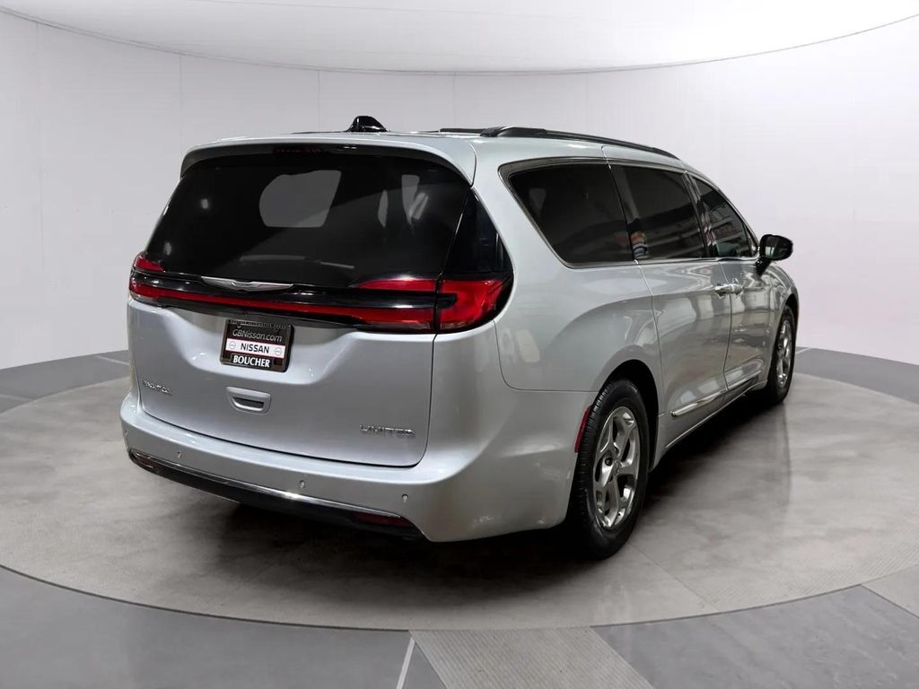 2023 Chrysler Pacifica Limited San Clemente CA