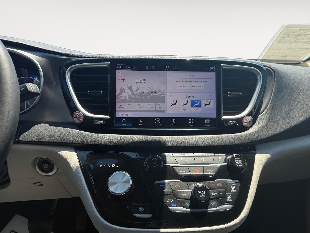 2023 Chrysler Pacifica Touring L, HEATED SEATS, HEATED STEERING WHEEL, APPLE CARPLAY/ANDROID AUTO, POWER LIFTGATE, BACKUP CAMERA. POWER/HEATED MIRRORS, REMOTE START, ONLY 1 OWNER, MAKE THIS YOUR NEW MOMCAR! Norfolk VA 2023 Chrysler Pacifica Touring L, HEATED SEATS, HEATED STEERING WHEEL, APPLE CARPLAY/ANDROID AUTO, POWER LIFTGATE, BACKUP CAMERA. POWER/HEATED MIRRORS, REMOTE START, ONLY 1 OWNER, MAKE THIS YOUR NEW MOMCAR! Norfolk VA