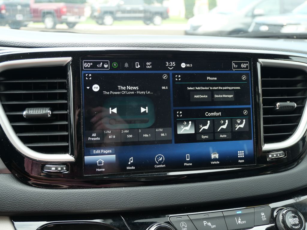 2023 Chrysler Pacifica Touring L Mt Pleasant MI