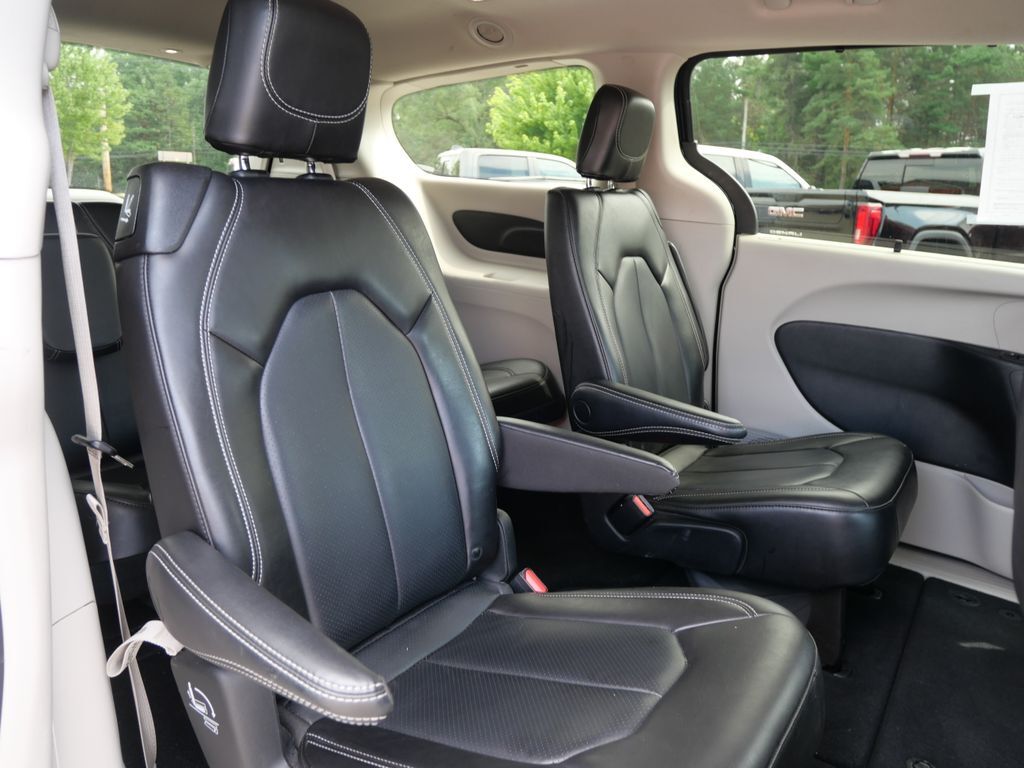 2023 Chrysler Pacifica Touring L Mt Pleasant MI