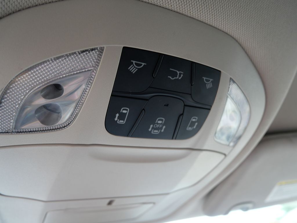 2023 Chrysler Pacifica Touring L Mt Pleasant MI