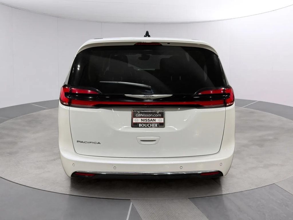 2023 Chrysler Pacifica Touring L San Clemente CA