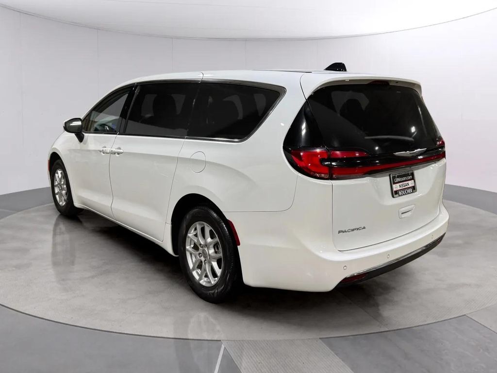 2023 Chrysler Pacifica Touring L San Clemente CA