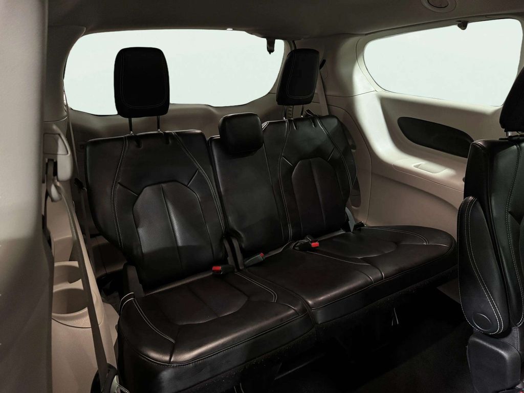 2023 Chrysler Pacifica Touring L San Clemente CA