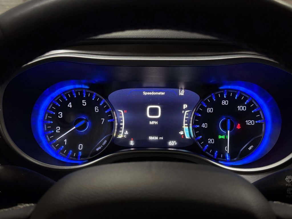 2023 Chrysler Pacifica Touring L San Clemente CA