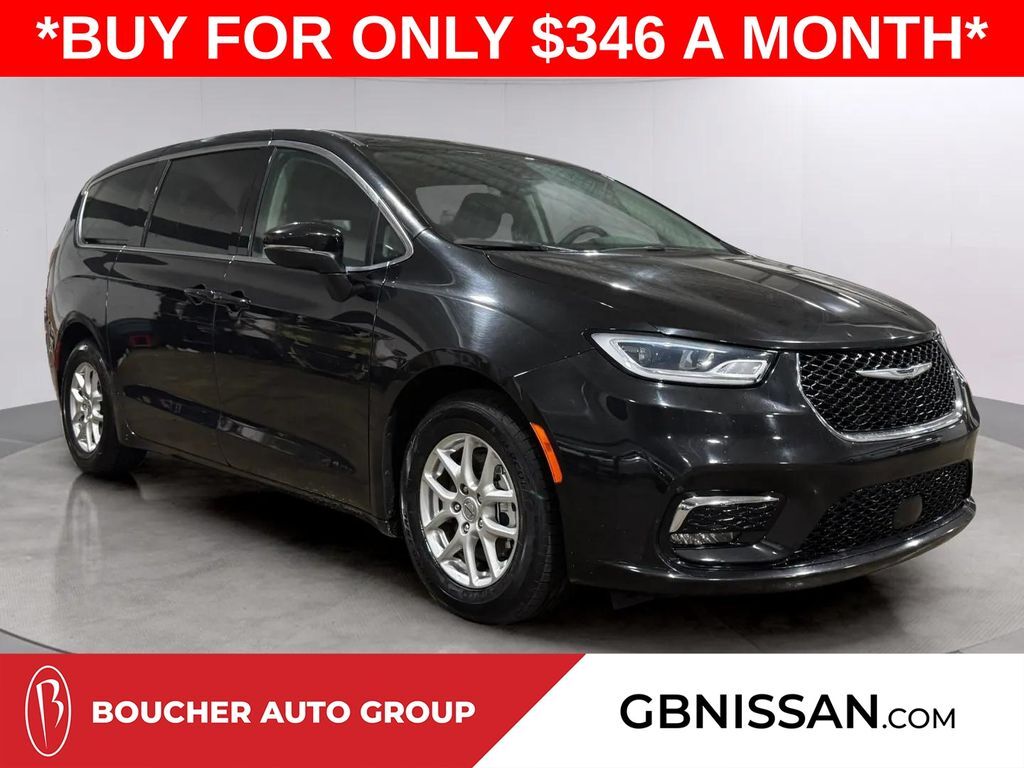 2023 Chrysler Pacifica Touring L