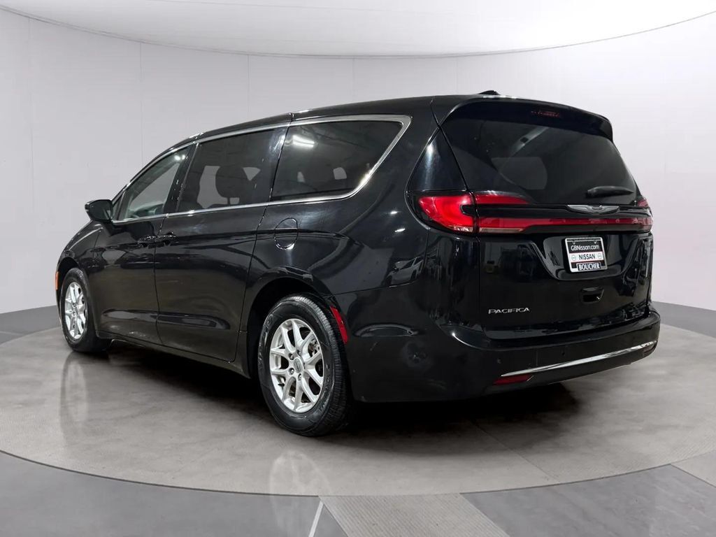 2023 Chrysler Pacifica Touring L San Clemente CA