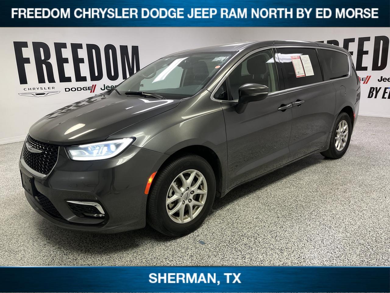 2023 Chrysler Pacifica Touring L Sherman TX