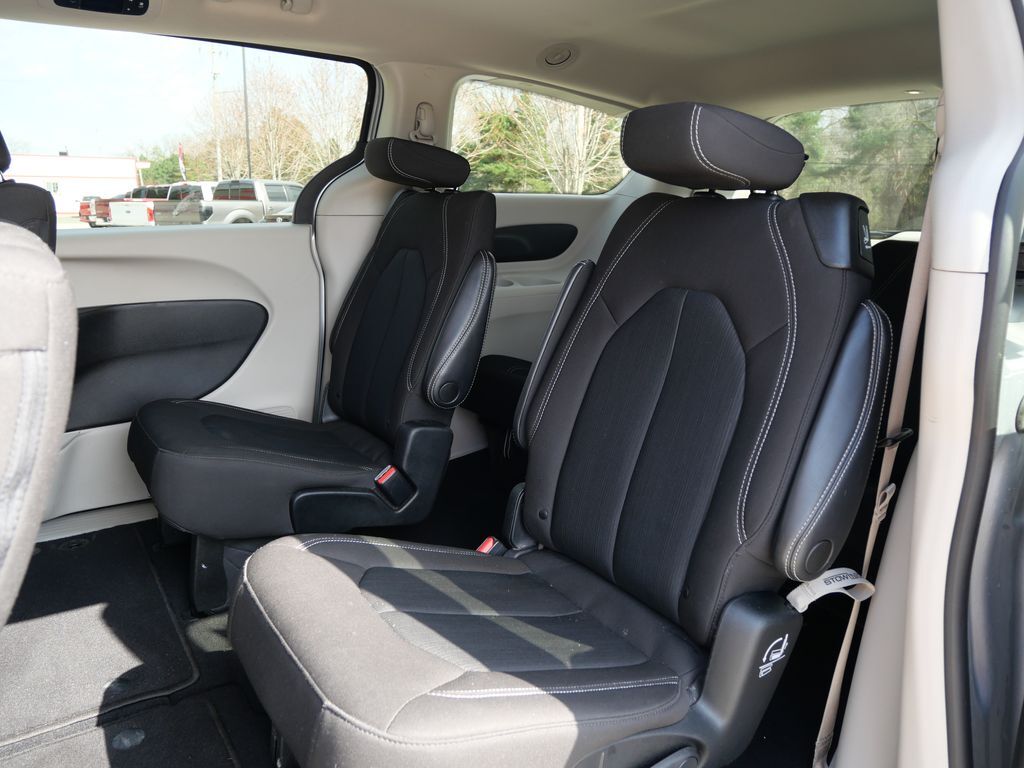 2023 Chrysler Voyager LX Mt Pleasant MI