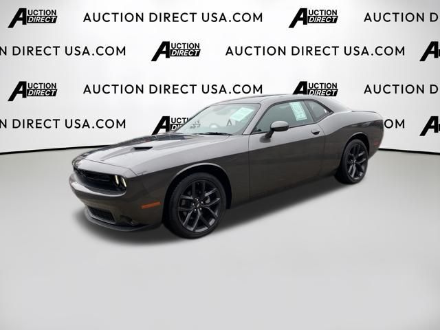2023 Dodge Challenger SXT's photo