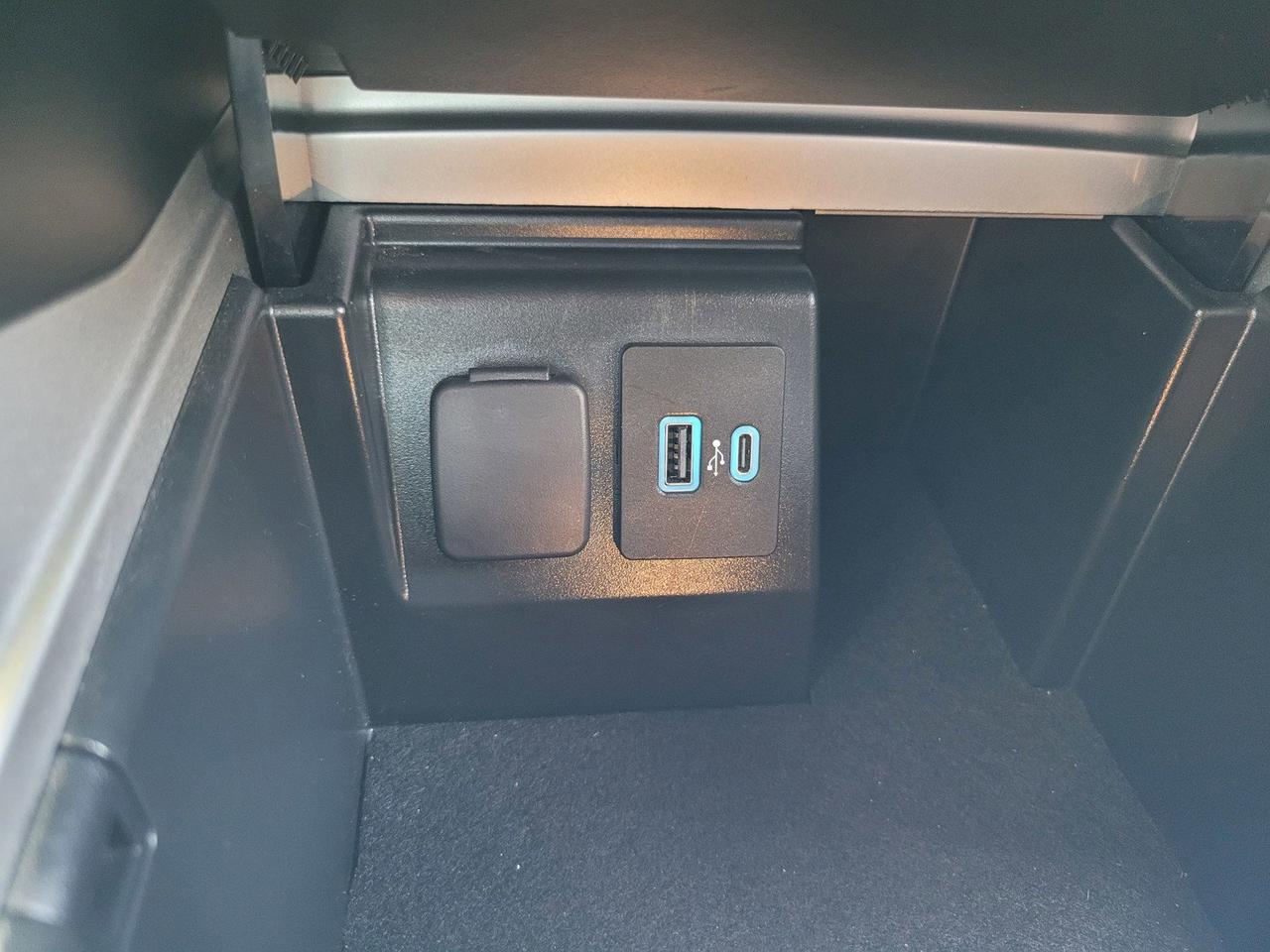 2023 FORD EXPLORER XLT Roseville CA