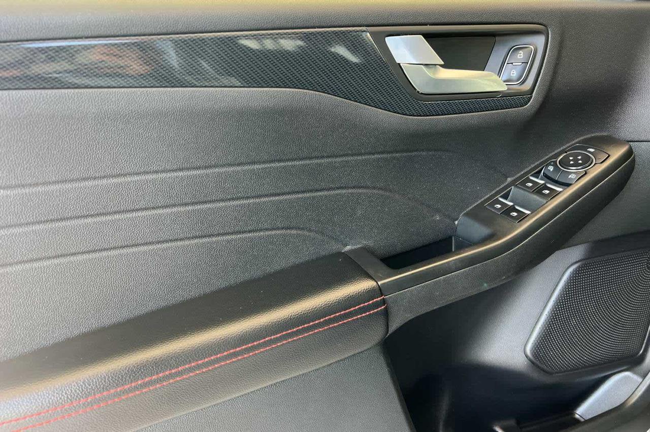2023 Ford Escape ST-Line Roseville CA